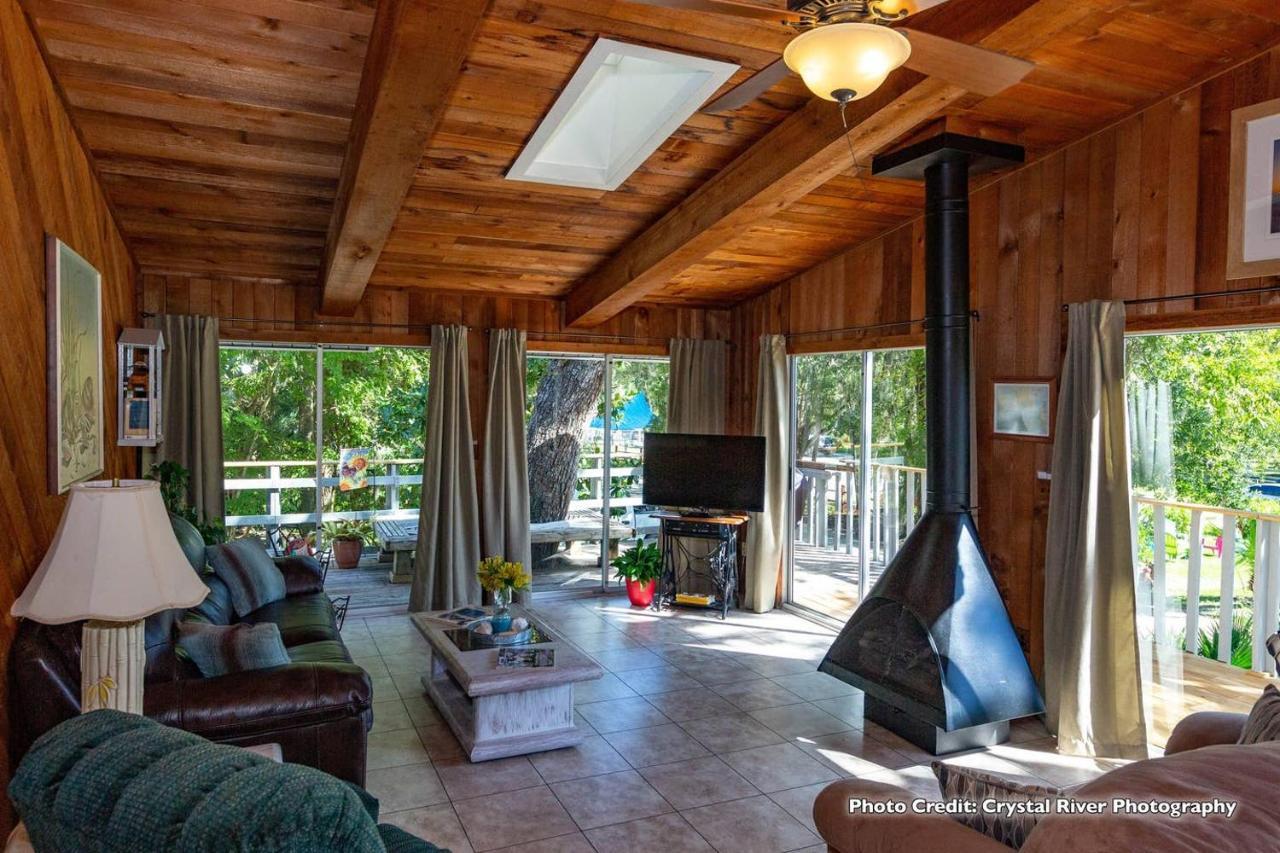 Riverfront Treetop Bungalow Homosassa Exterior photo